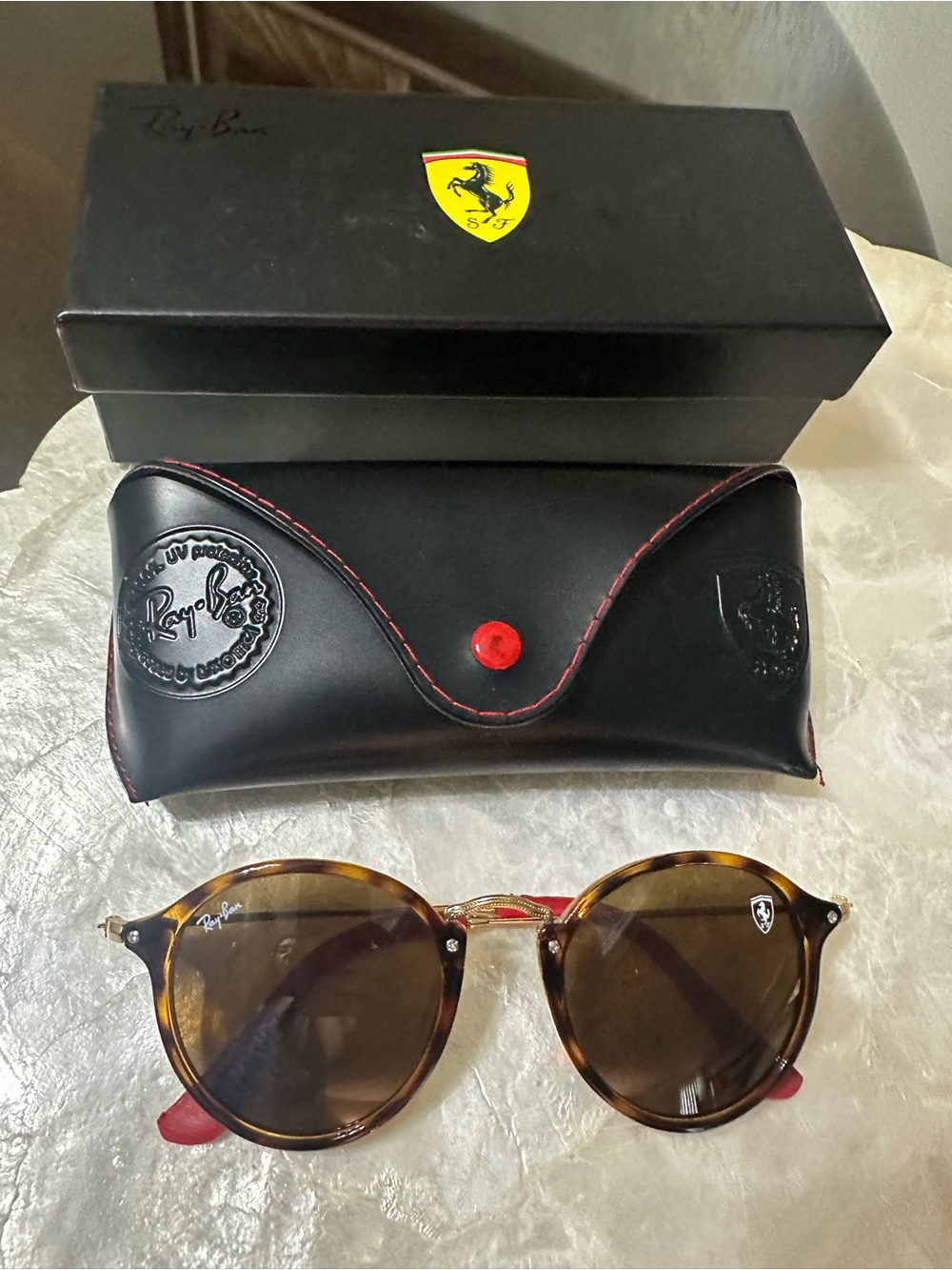 Ray-Ban Ferrari round sunglasses